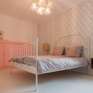 https://brigidahoeve.eindhoven-hotels.net